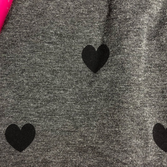 Divided Heart Pattern Skirt - Picture 2 of 6